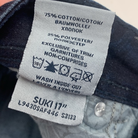 Silver Jeans Suki 17” Straight leg Size 29 Dark wash denim Pocket Bling Stretch - Picture 10 of 16